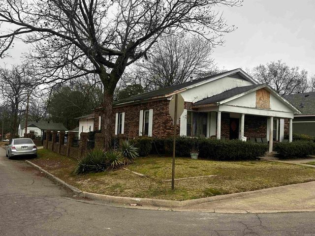 4322 W 17Th St, Little Rock, AR 72204