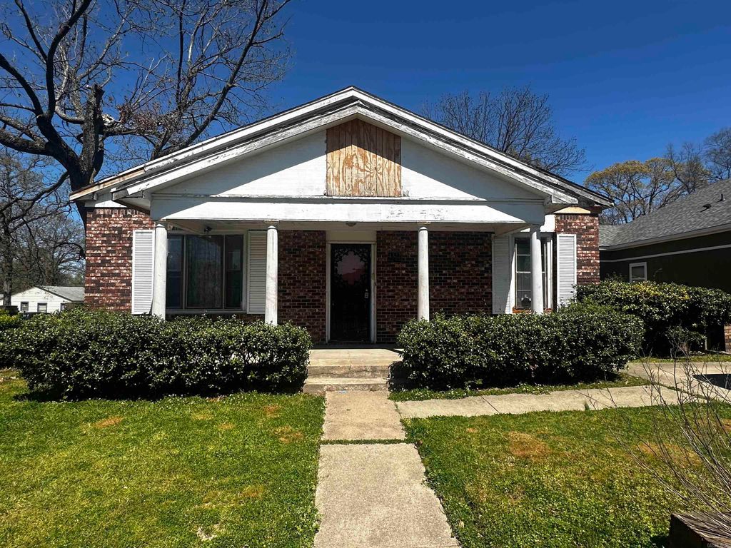 4322 W 17Th St, Little Rock, AR 72204