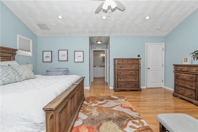 100 Franklin Road, Scituate, RI 02825
