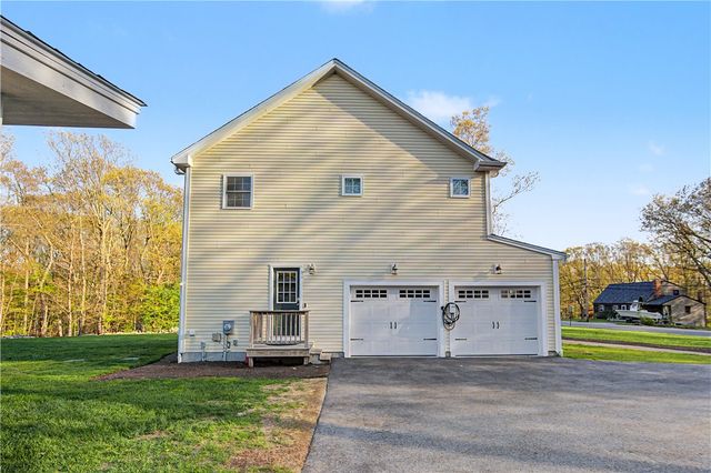 100 Franklin Road, Scituate, RI 02825