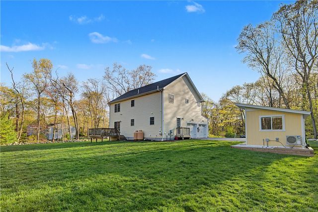 100 Franklin Road, Scituate, RI 02825
