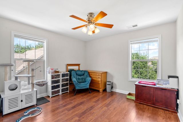 135 Shinnecock Hills Drive, Georgetown, KY 40324