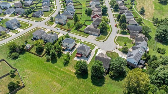 135 Shinnecock Hills Drive, Georgetown, KY 40324