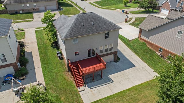 135 Shinnecock Hills Drive, Georgetown, KY 40324