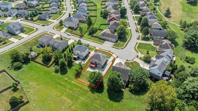 135 Shinnecock Hills Drive, Georgetown, KY 40324