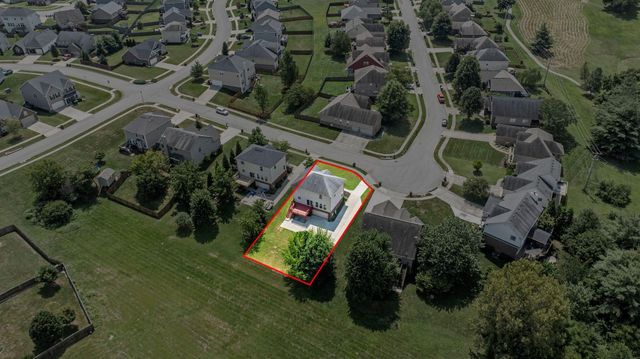 135 Shinnecock Hills Drive, Georgetown, KY 40324