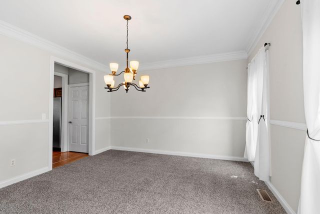 135 Shinnecock Hills Drive, Georgetown, KY 40324