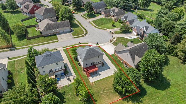 135 Shinnecock Hills Drive, Georgetown, KY 40324