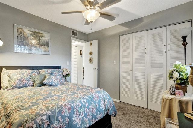 5900 NW 44th Street 505, Lauderhill, FL 33319