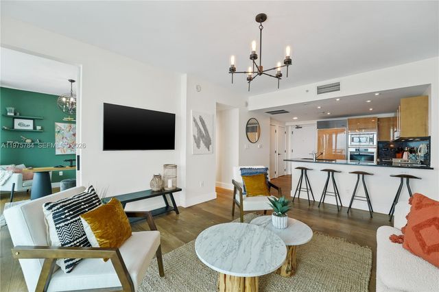 6799 Collins Ave 1506, Miami Beach, FL 33141