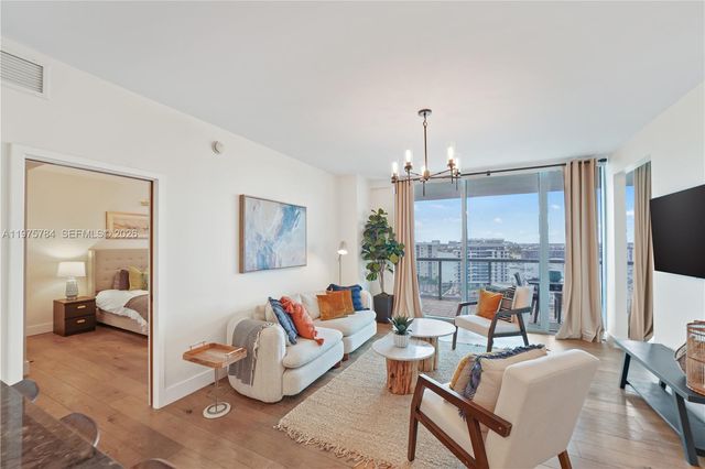 6799 Collins Ave 1506, Miami Beach, FL 33141