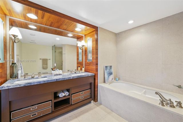 6799 Collins Ave 1506, Miami Beach, FL 33141