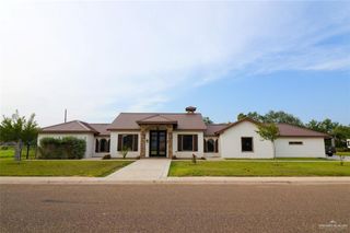 208 E Esperanza Avenue, Mission, TX 78574