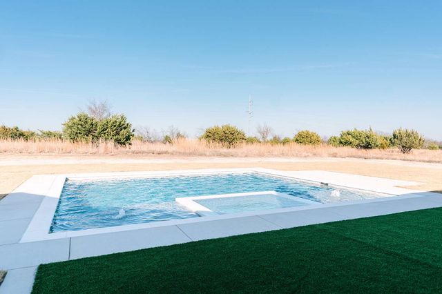 2032 Meadowlark Court, Aledo, TX 76008