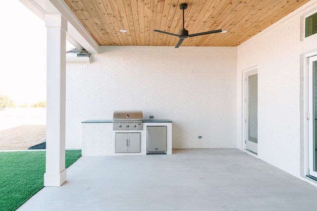 2032 Meadowlark Court, Aledo, TX 76008