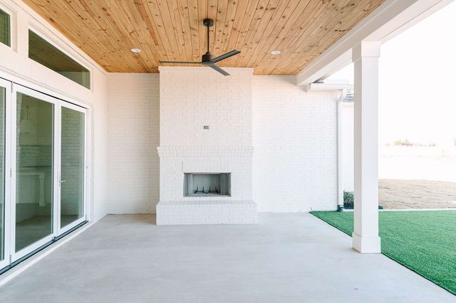 2032 Meadowlark Court, Aledo, TX 76008