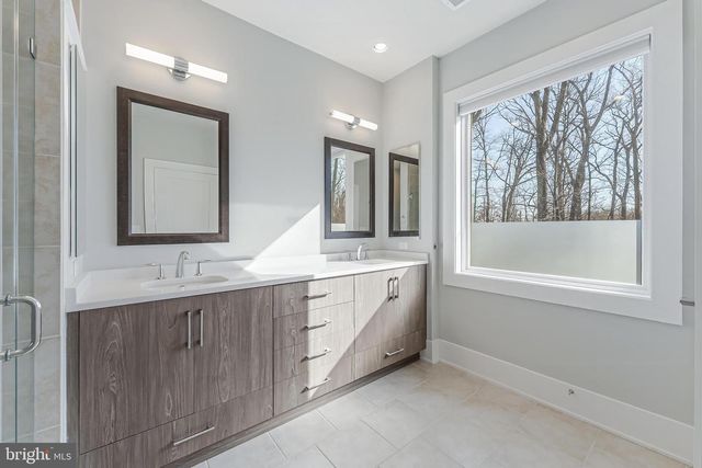 5348 MERRIAM ST, Bethesda, MD 20814