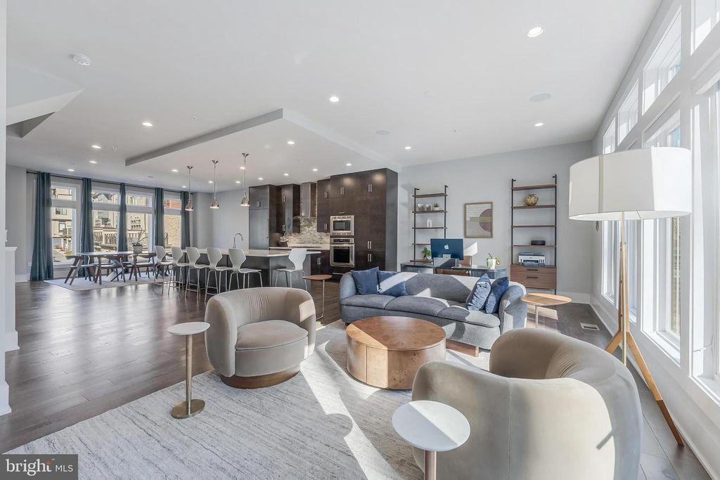 5348 MERRIAM ST, Bethesda, MD 20814