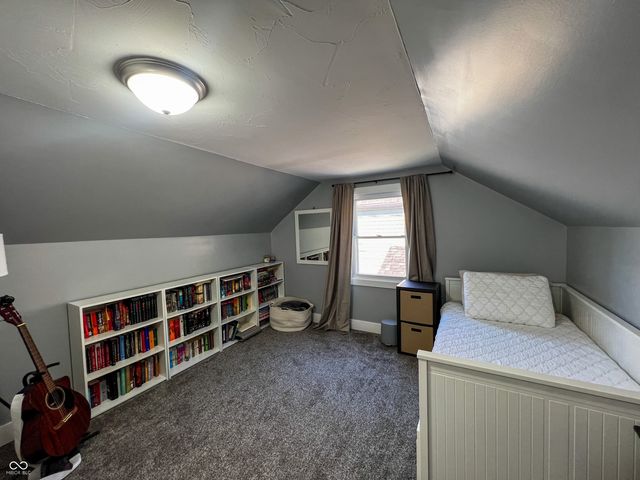 111 N Depot Street, Batesville, IN 47006