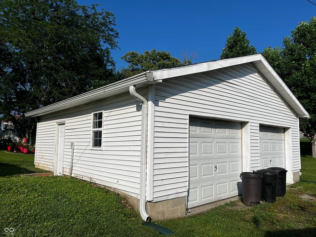 111 N Depot Street, Batesville, IN 47006