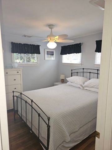 225 Purgatory Road, Middletown, RI 02842