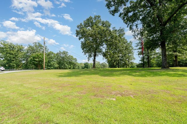 1640 Eno Rd, Dickson, TN 37055