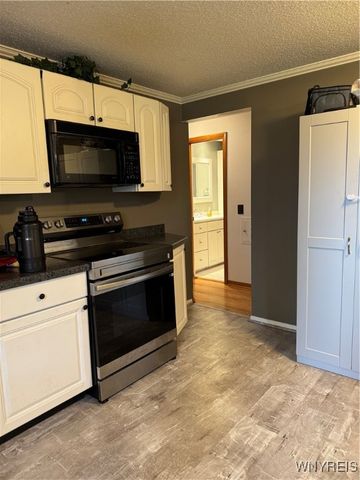 495 Reserve Road, West Seneca, NY 14224