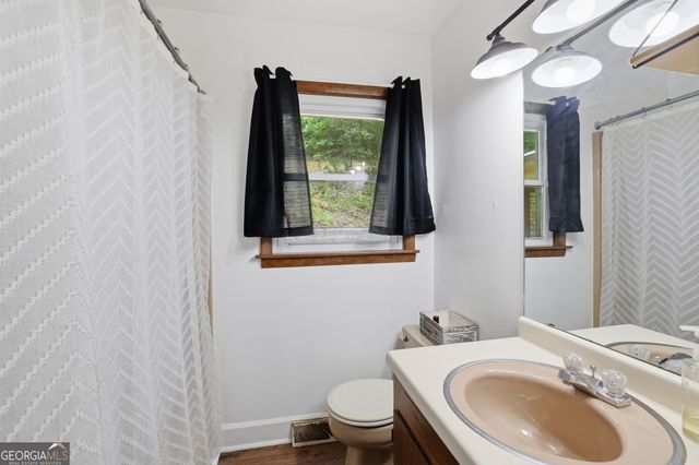 157 Rock Quarry Road, Toccoa, GA 30577