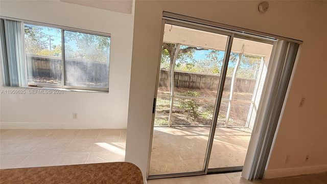 5612 Rock Island Rd 146, Tamarac, FL 33319