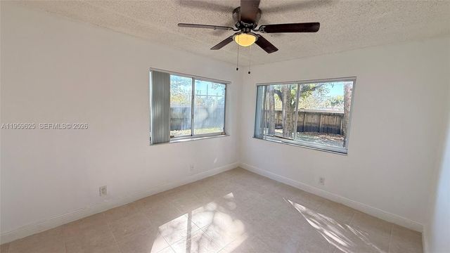 5612 Rock Island Rd 146, Tamarac, FL 33319