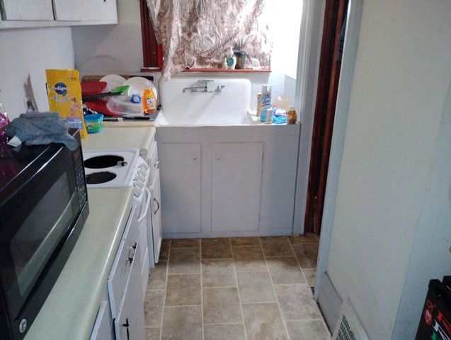 443 E 27 TH Street, Erie, PA 16504