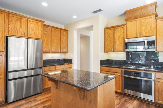4060 Shaver Ct, West Sacramento, CA 95691