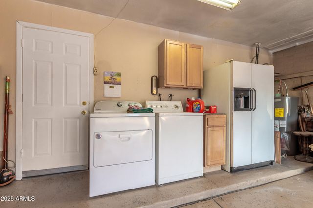 3208 W JUNIPER Avenue, Phoenix, AZ 85053