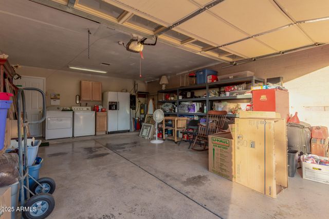 3208 W JUNIPER Avenue, Phoenix, AZ 85053