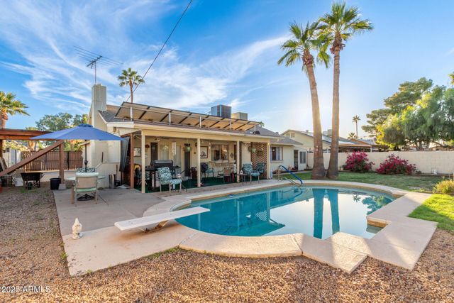 3208 W JUNIPER Avenue, Phoenix, AZ 85053