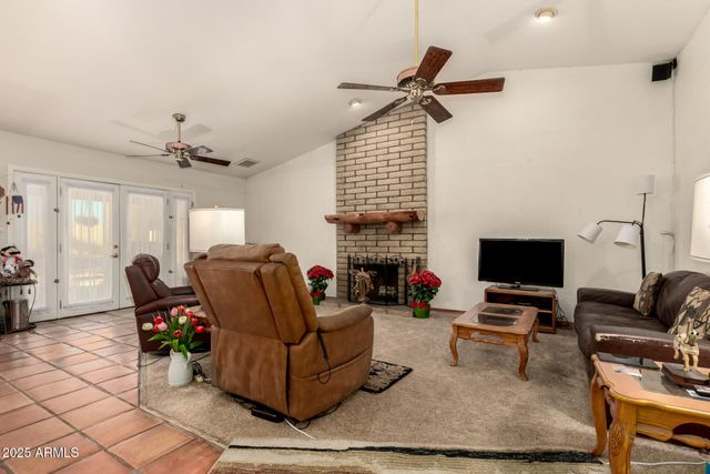 3208 W JUNIPER Avenue, Phoenix, AZ 85053