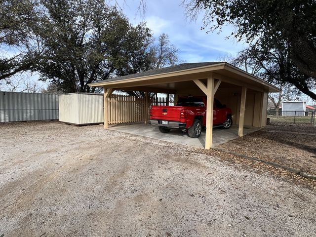 1312 W Dyer Street, Breckenridge, TX 76424