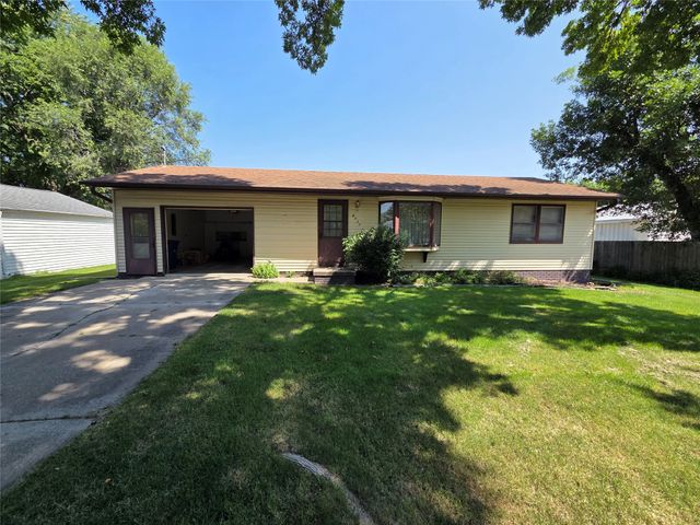 2030 E Leland Avenue, Des Moines, IA 50320