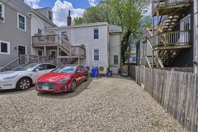 74 School Street 3, Boston, MA 02129