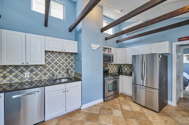 74 School Street 3, Boston, MA 02129