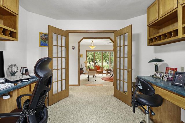 1946 Wallinford Circle, Sun Prairie, WI 53590