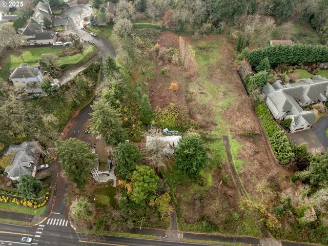 9833 Se 17TH Ave, Milwaukie, OR 97222