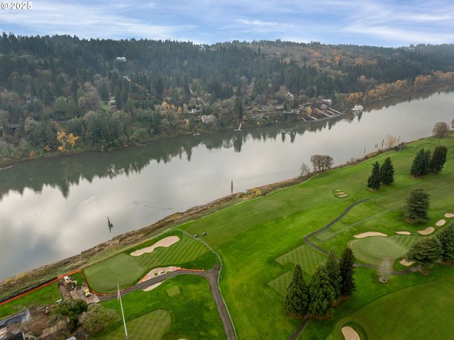 9833 Se 17TH Ave, Milwaukie, OR 97222