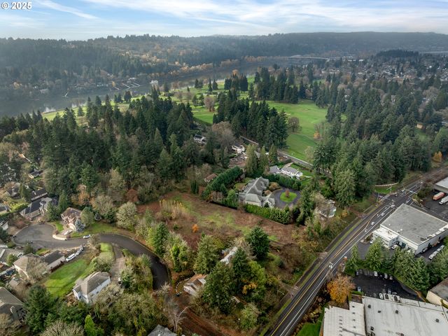 9833 Se 17TH Ave, Milwaukie, OR 97222