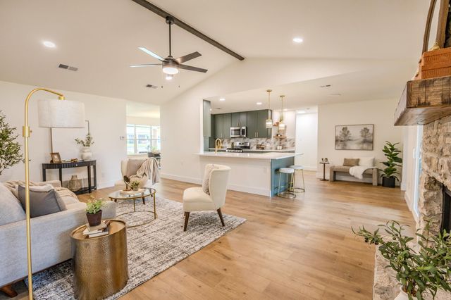 9911 Woodshire DR, Austin, TX 78748