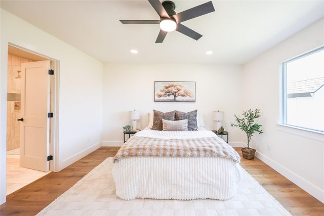 9911 Woodshire DR, Austin, TX 78748