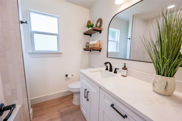 9911 Woodshire DR, Austin, TX 78748