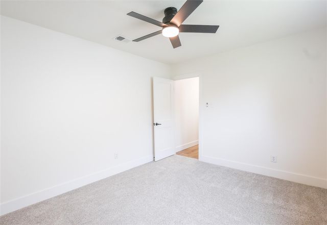 9911 Woodshire DR, Austin, TX 78748