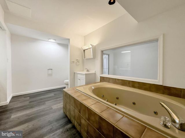 1 WINDWARD CT, Ocean Pines, MD 21811