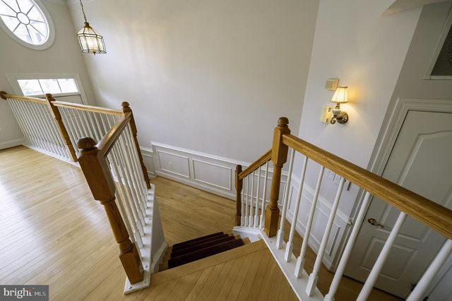 1156 REGAL OAK DR, Rockville, MD 20852